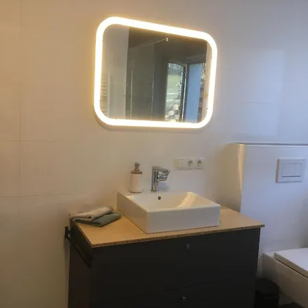 Lexhof شقة *